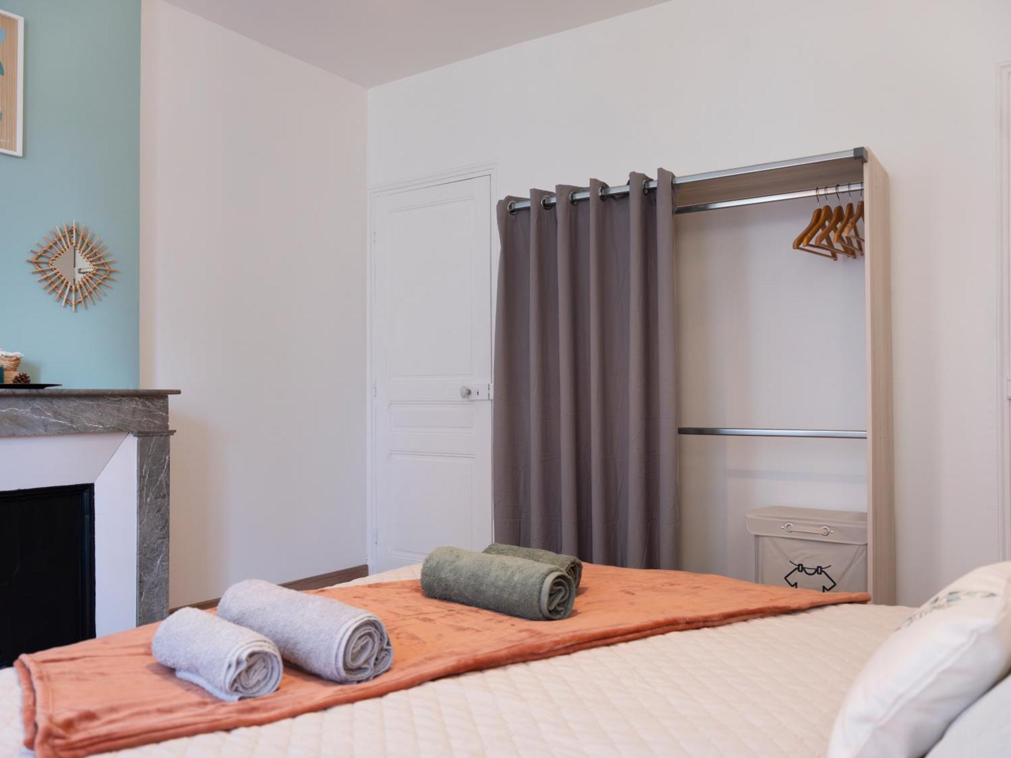 Clairchene - Cosy Centre Parking Spacieux Familial فردان سور ميوز المظهر الخارجي الصورة